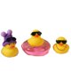 thumbnail image 1 of 3 piezas de decoración de pato de coche de goma amarilla pequeña con sombreros de cadena de oro y gafas de sol de Donut para escritorio de oficina y dormitorio Feliz Sencillez, 1 of 2