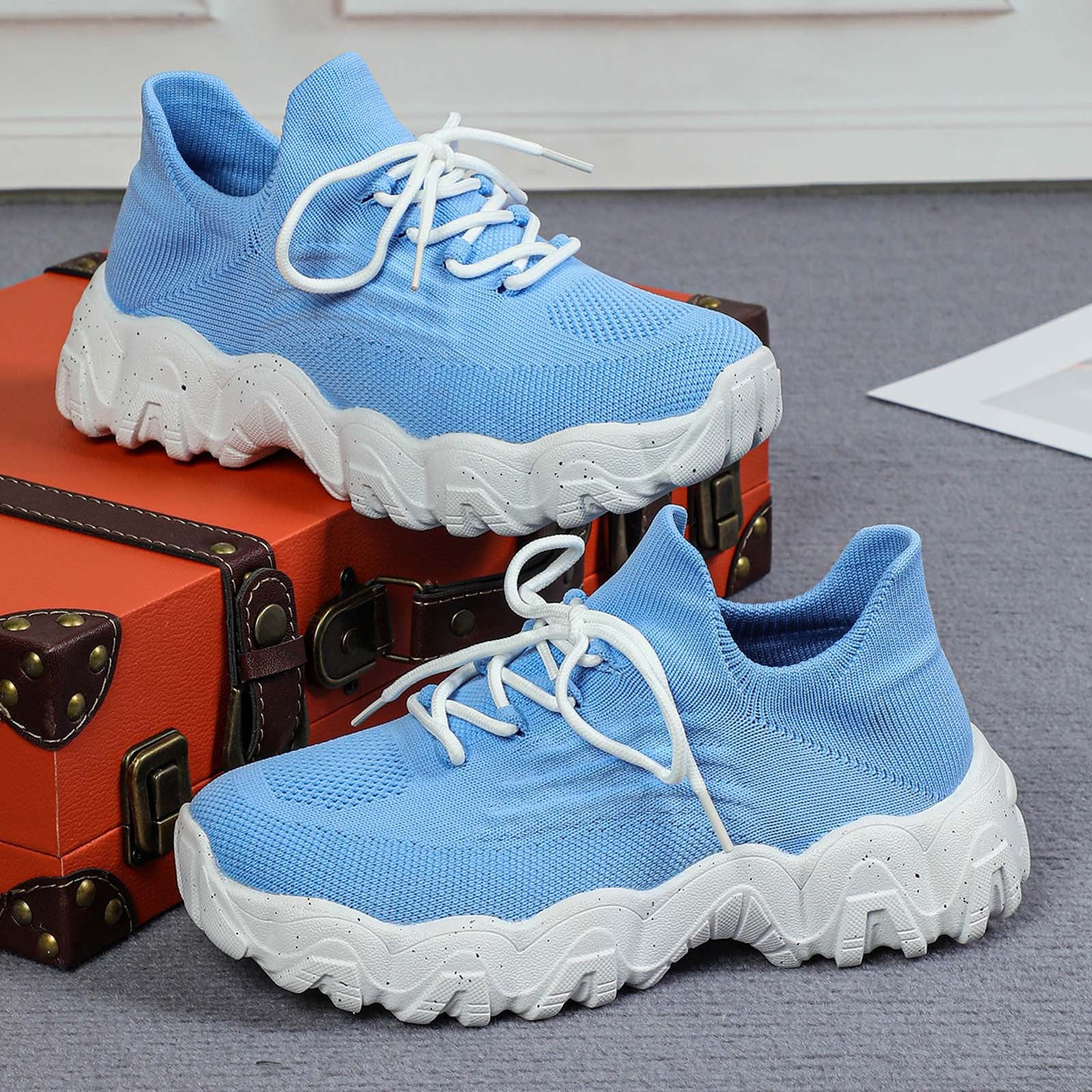 Dakaela Nurse Shoes for Women Classic Mesh Breathable Lightweight Non Slip Orthopedic Sneakers Blue 10