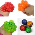 thumbnail image 1 of Bola de uva Blinkee Fuerza antiestrés GRAPESQUEEZE, 1 of 1