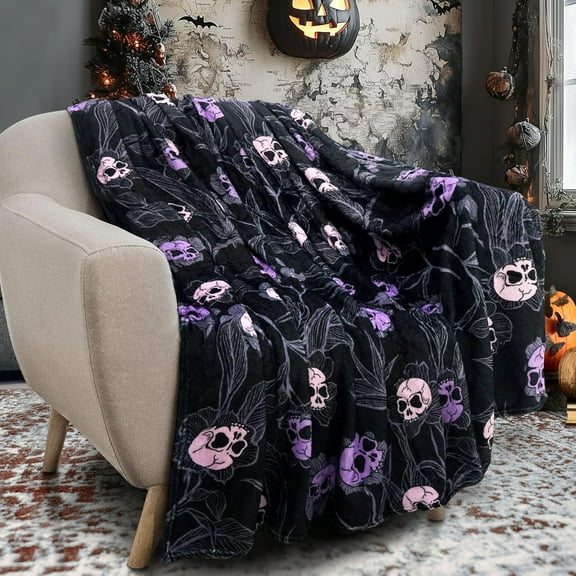 Halloween Skull Throw Blanket 50x60 Inches - Gothic Skeleton Design, Soft Plush & Lightweight, Cozy Blanket for Halloween Decor, Perfect Gothic Gift Idea