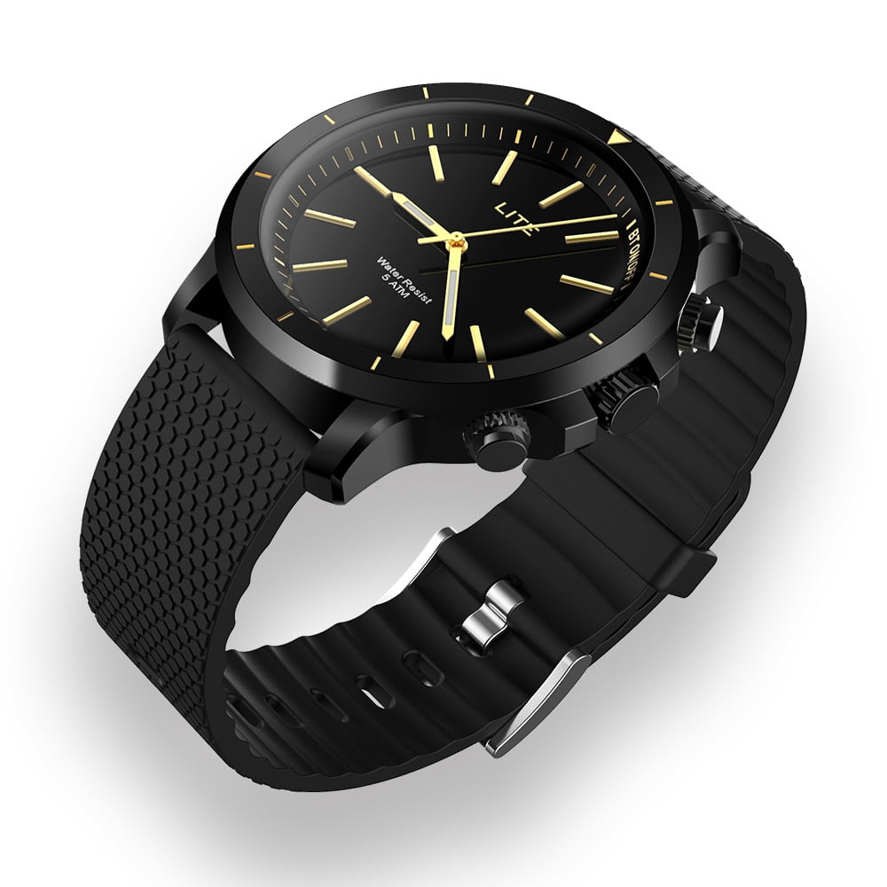 fitbit blaze vs apple watch series 4