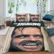 thumbnail image 2 of El Resplandor Conjunto de sábanas temático, trío de piezas, cómodo y amigable con la piel, diseño único, regalo de decoración para el hogar para familiares, amigos y fans, 90 cm * 190 cm, 2 of 6