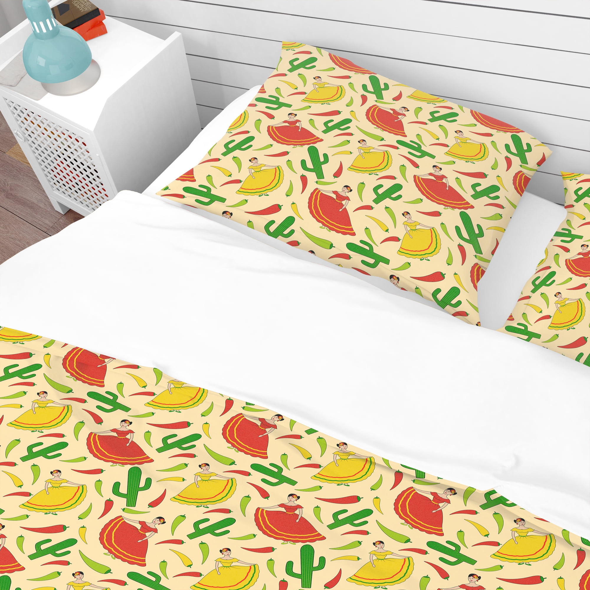 Designart 'Mexican Woman Pattern' Tropical Duvet Cover Set