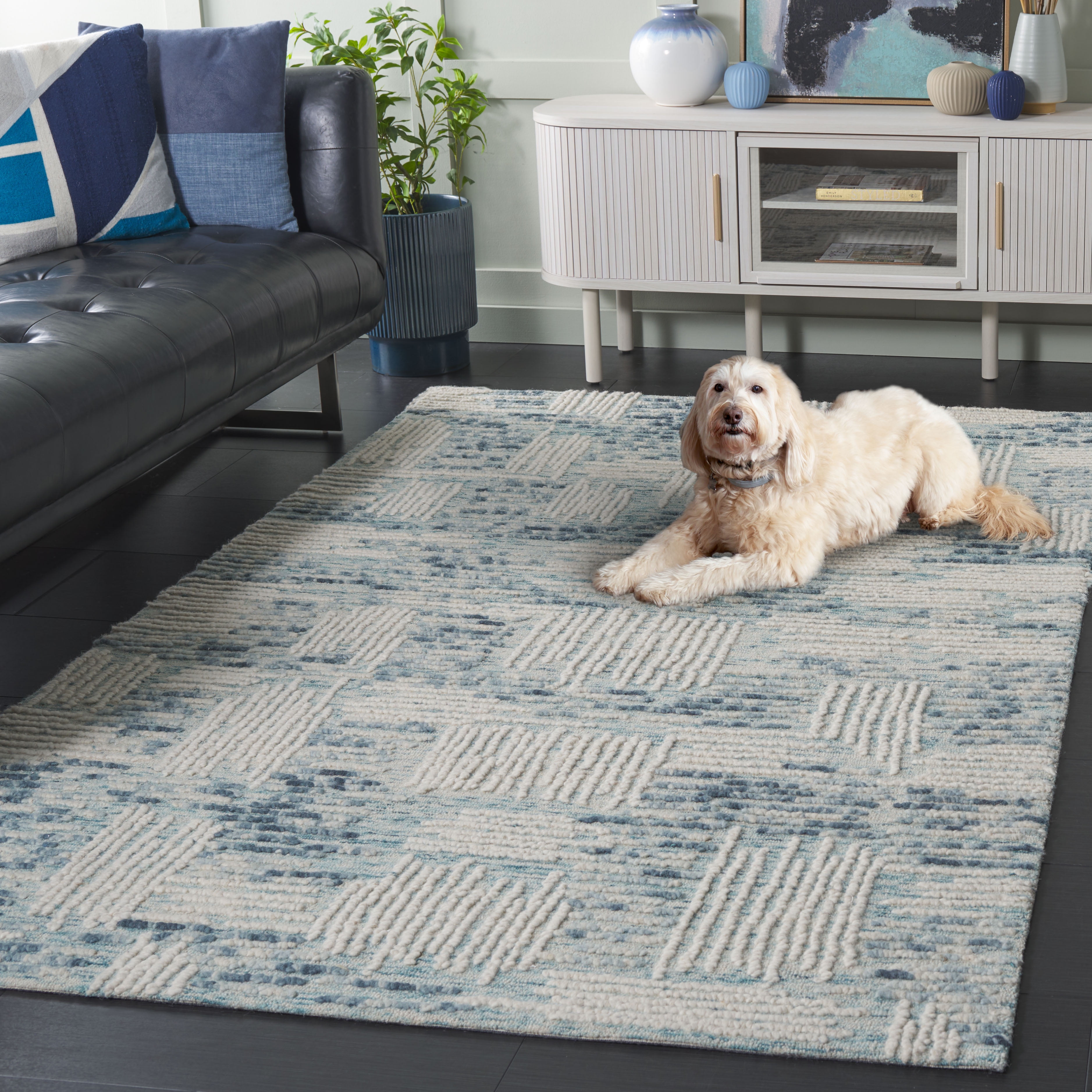 SAFAVIEH Abstract Salma Striped Geometric Area Rug, Blue/Ivory, 6' x 6' Square