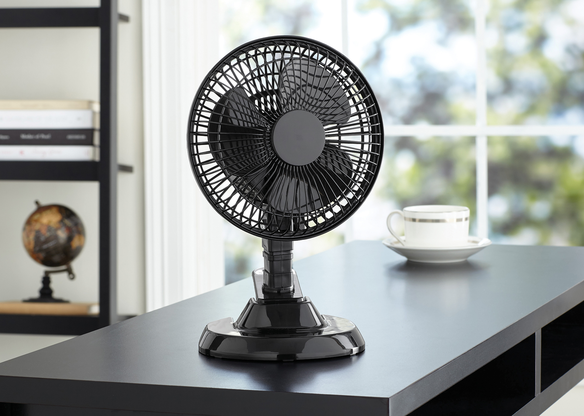 Mainstays 6 inch Personal Desktop or Clip 2-in-1 Fan, Black