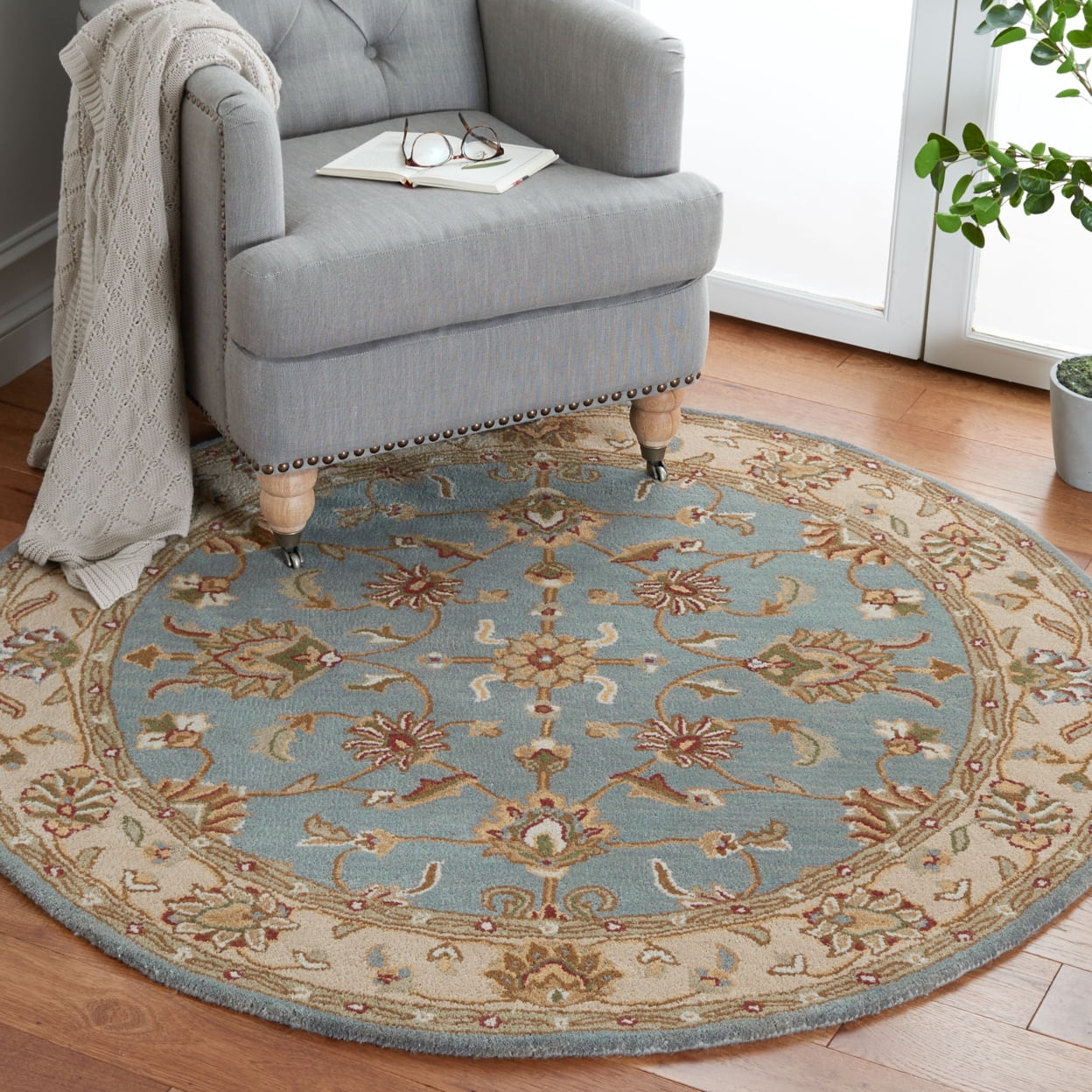 SAFAVIEH Royalty Wenona Oriental Wool Area Rug, Blue/Beige, 11' x 15'