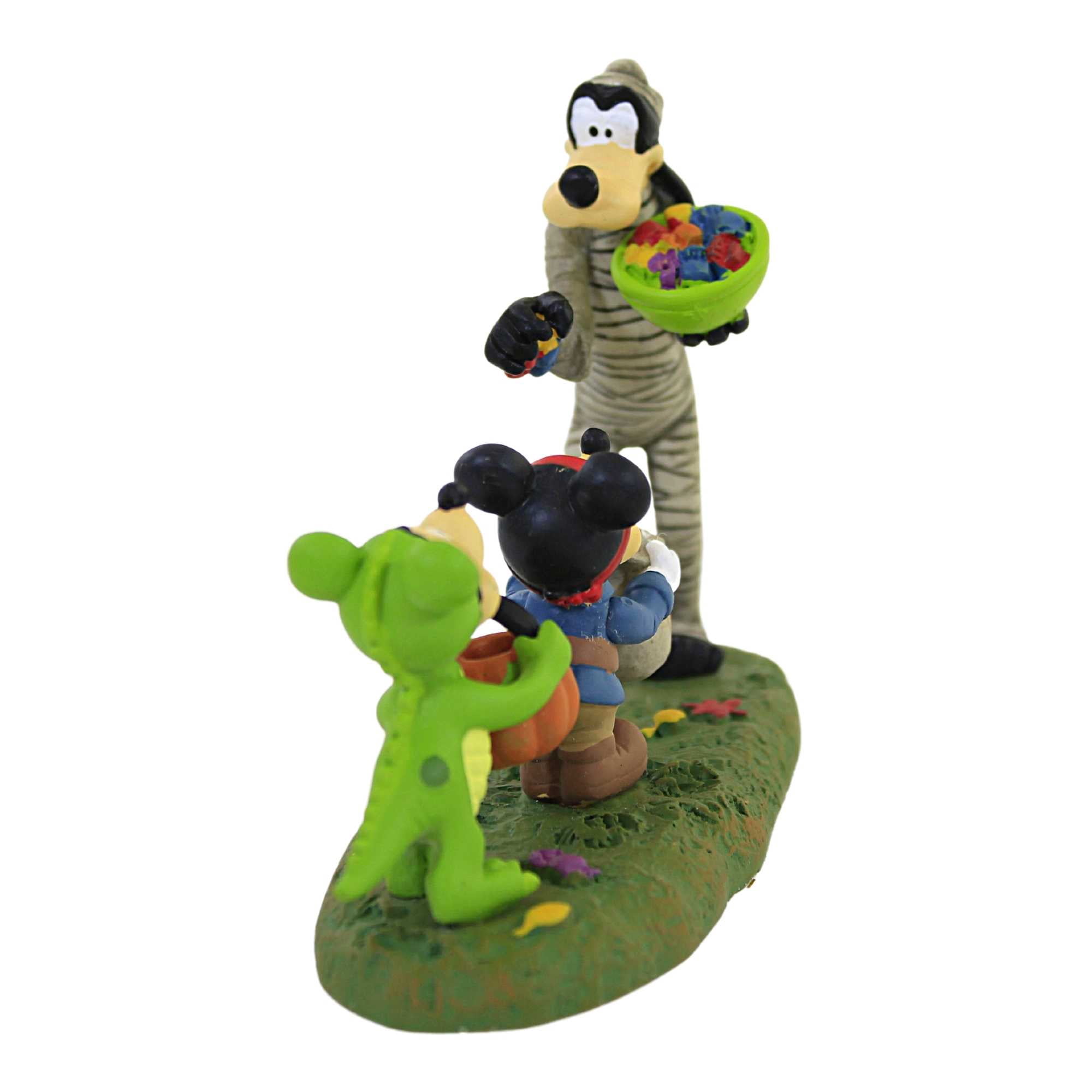 Halloween Treats From Goofy - Thumbnail 5