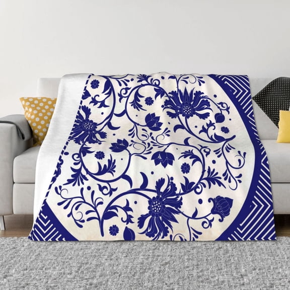 Rateoe Blue And White Porcelain Pattern Pattern Flannel Throw Blanket, Ultra-soft Blanket for Bed, Couch, Car, Hypoallergenic Anti-pilling blanket-