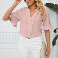 thumbnail image 3 of Camiseta con cuello en V para mujer, mangas con volantes, ajuste holgado, color puro, informal, Top de verano para uso diario, Rosa L, 3 of 6