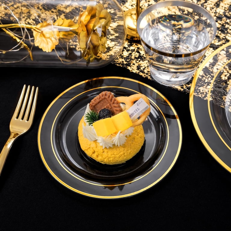 600pc Gold Trim Plastic Dinnerware Set for Party: 100 Dinner