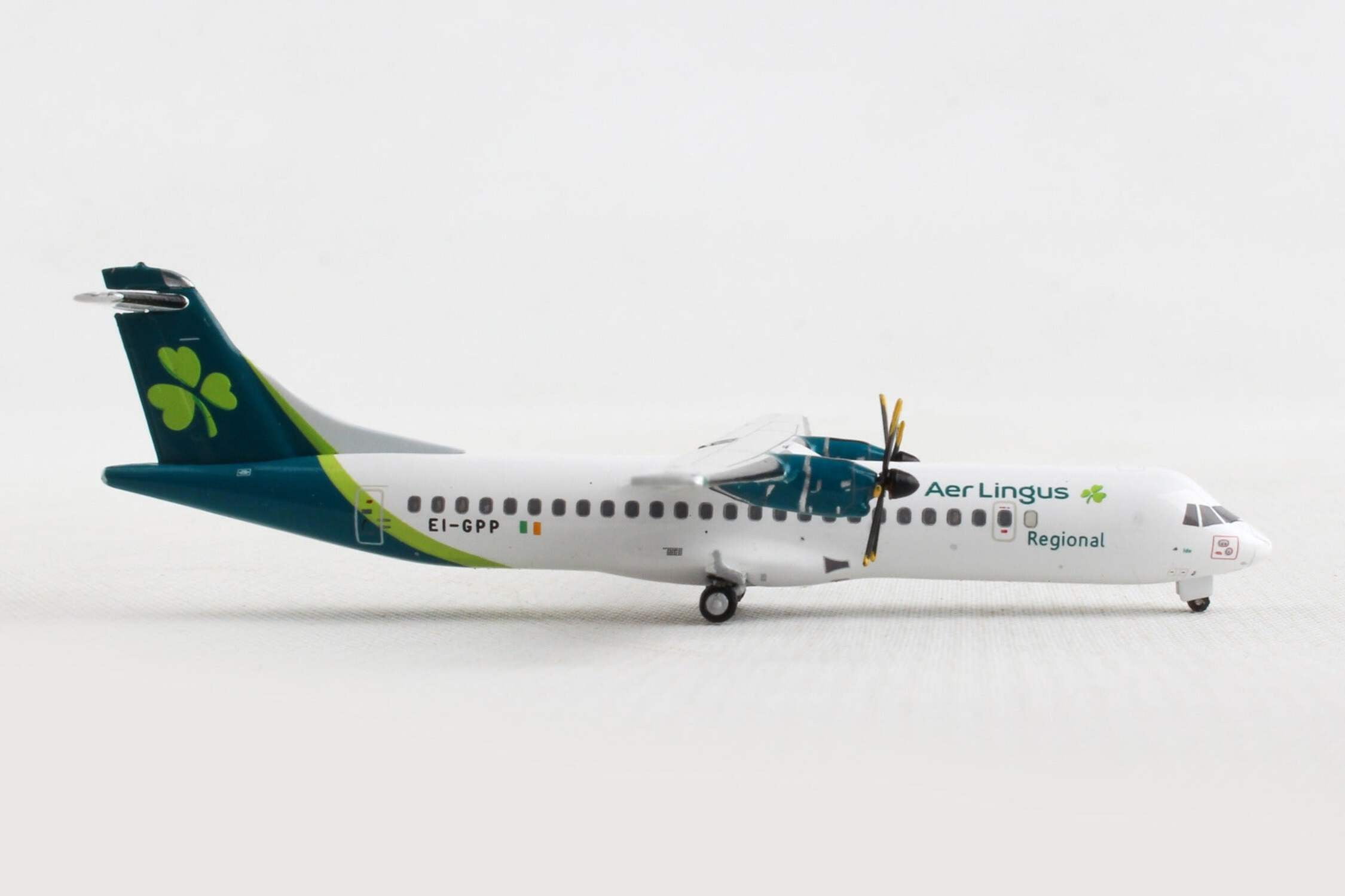 GEMINI AER LINGUS ATR-72-600 1/400 EMERALD REG#EI-GPP