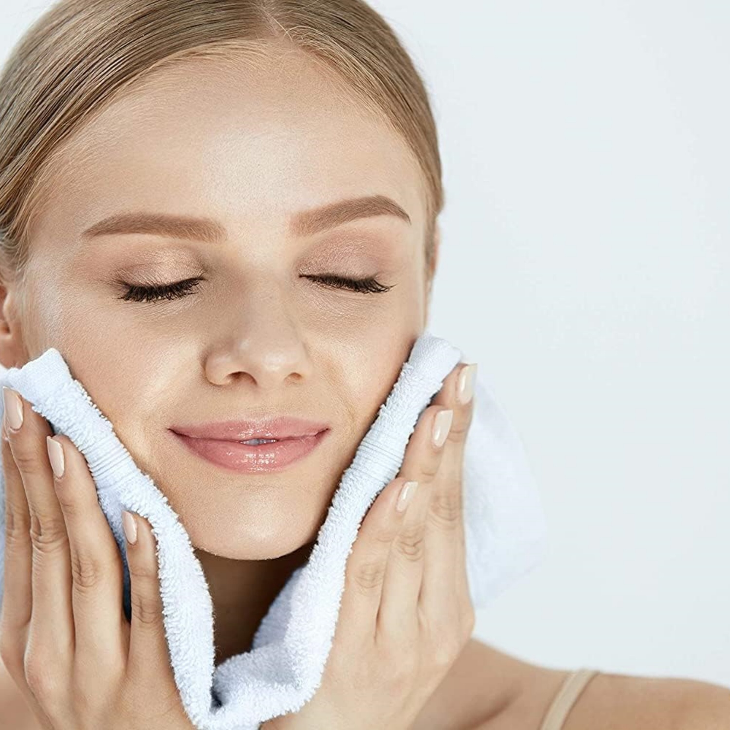 Bulk Spa White Washcloths – 48 Pack – Size 12” x 12” – Thick Loop Pile Washcloth – Absorbent and Soft 100% Ring-Spun Cotton Wash Cloth – Lint Free Face Towel – Wash Cloths Perfect for Bathroom