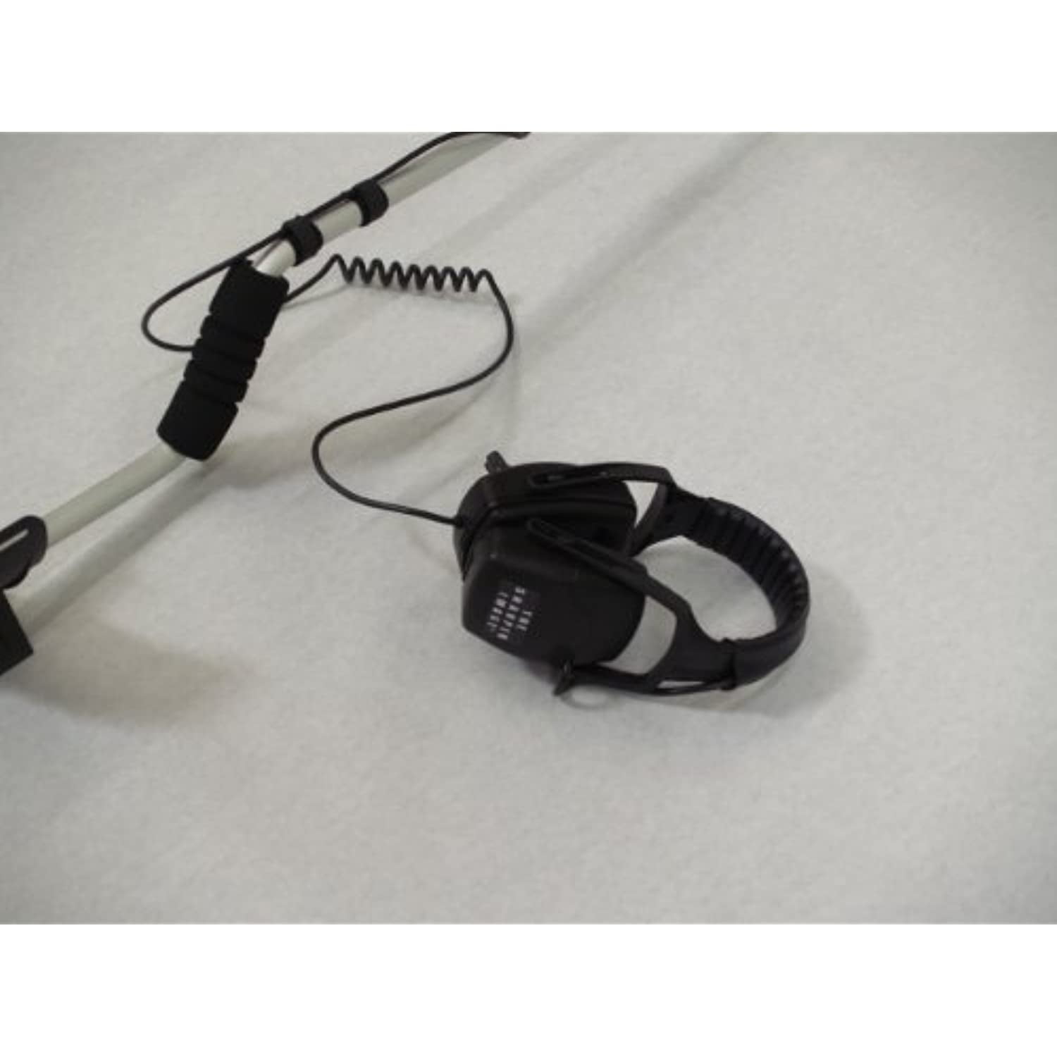 Sharper Image Tsi-22 Feather 22 Lightweight Metal Detector With Headphones