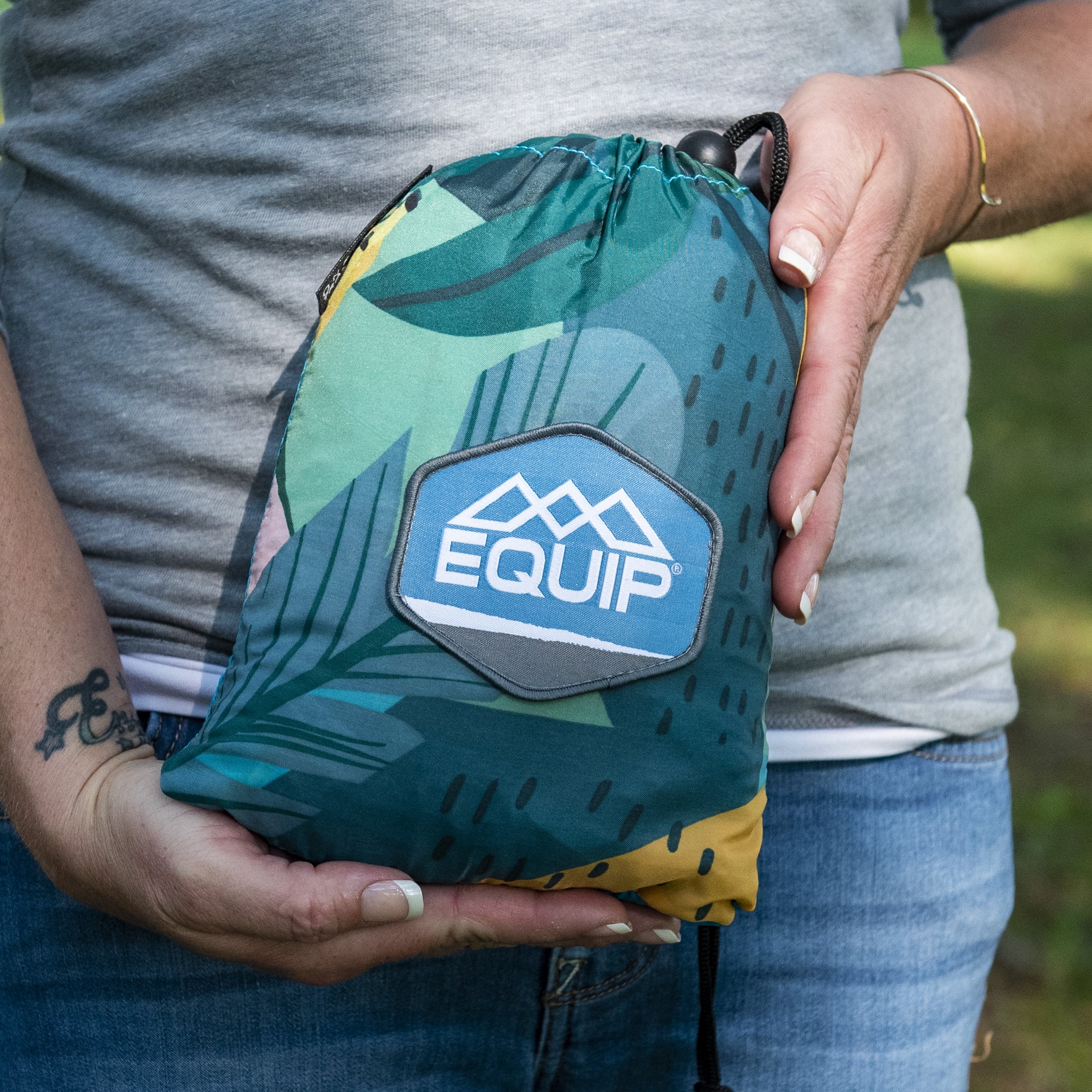 Equip Lightweight Portable Nylon Camping Travel Hammock, 1 Blue Tropic Like It's Hot Pattern, Size 116" L x 59" W