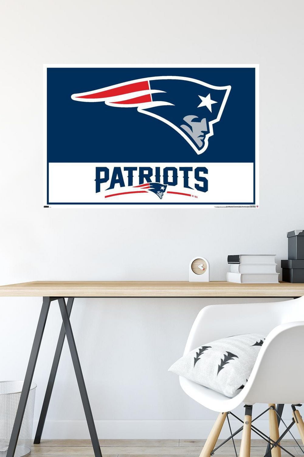 NFL New England Patriots - Logo 21 Wall Poster, 22.375" x 34" Framed