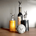 thumbnail image 4 of Stainless Steel Cat Wine Aerator Pourer，Spout for Robust Red and White Wine - Pour Amore Bottle Pourer/Stopper, 4 of 5
