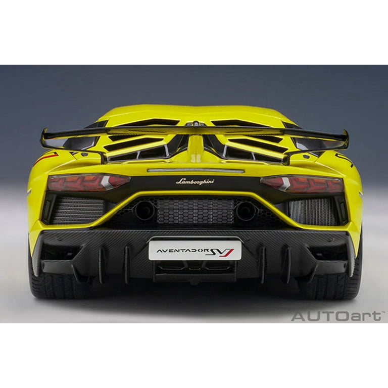 Lamborghini Aventador SVJ Giallo Tenerife / Pearl Yellow 1/18