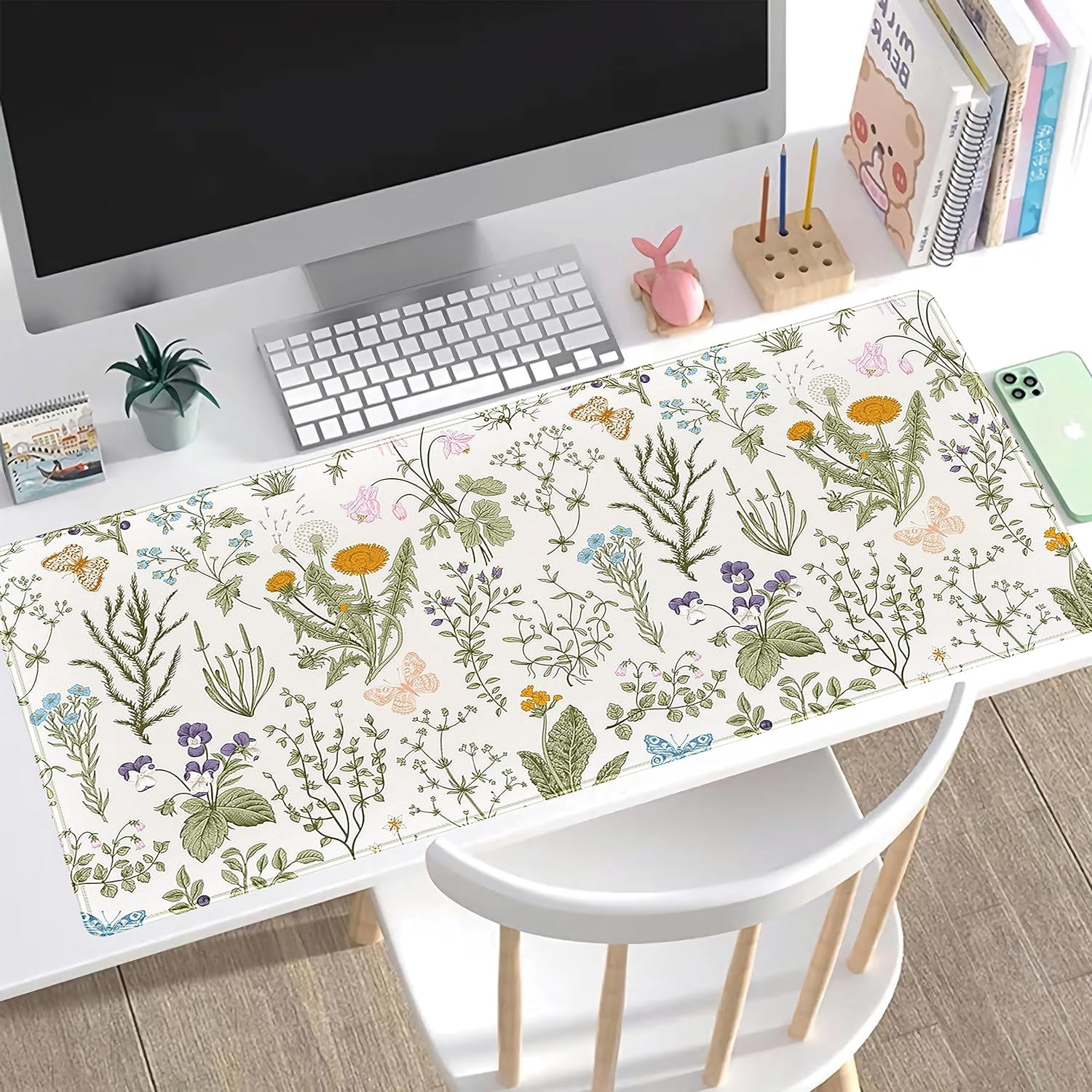 Cute Flowers Desk Mat Pressed Dried Floral Mouse Pad Neutral Beige Sage Green XXL Large Extended Gaming Mousepad Deskmat 31.5x15.75 in, Laptop Keyboard and Mouse Mat for Women Office Gamer Girl
