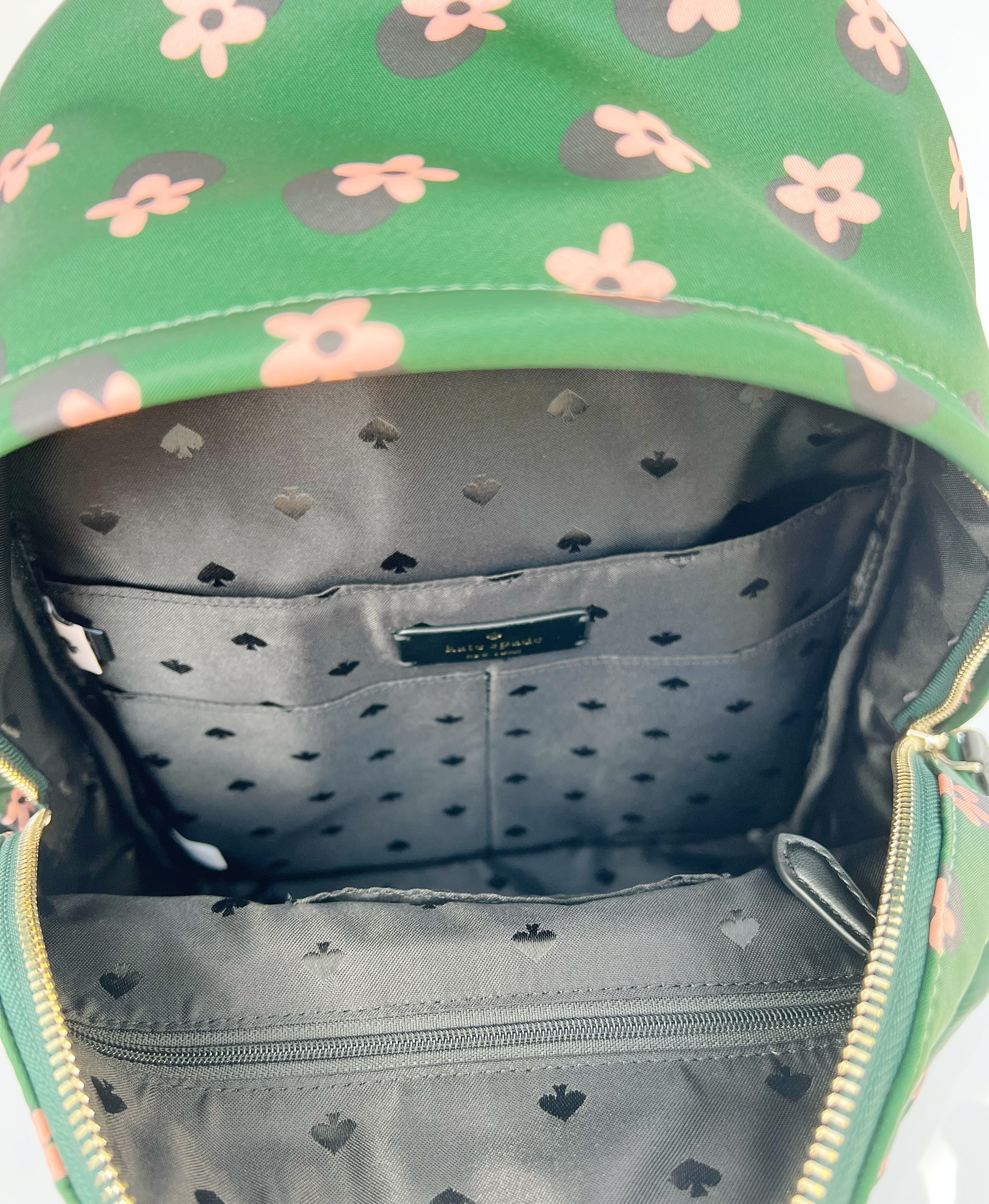 Beautiful green floral Kate Spade bag!💕💚 This... - Depop
