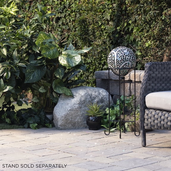 Alpine Corporation 10" Glass Mosaic Leaf Gazing Globe, Green