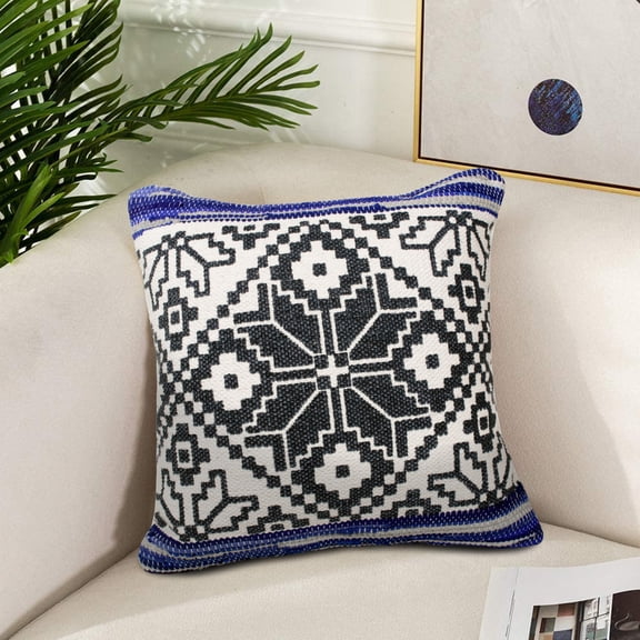 Harlow Hill Blue/Ivory Tribal Bohemian/Eclectic Cotton Blend Throw Pillow Cover, 20" x 20"
