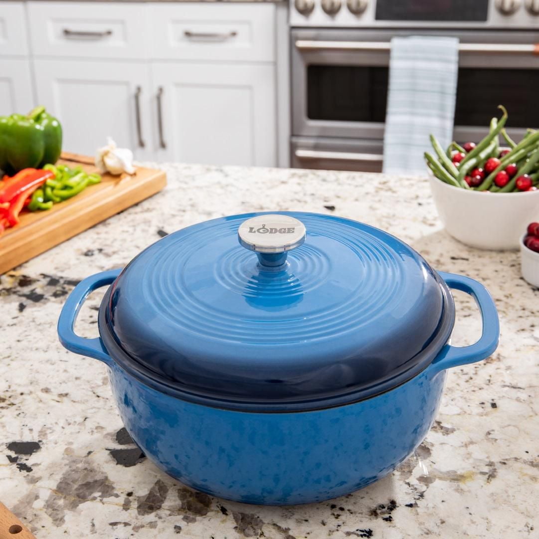 Lodge Enamel Dutch Oven, Blue - 6 quart.