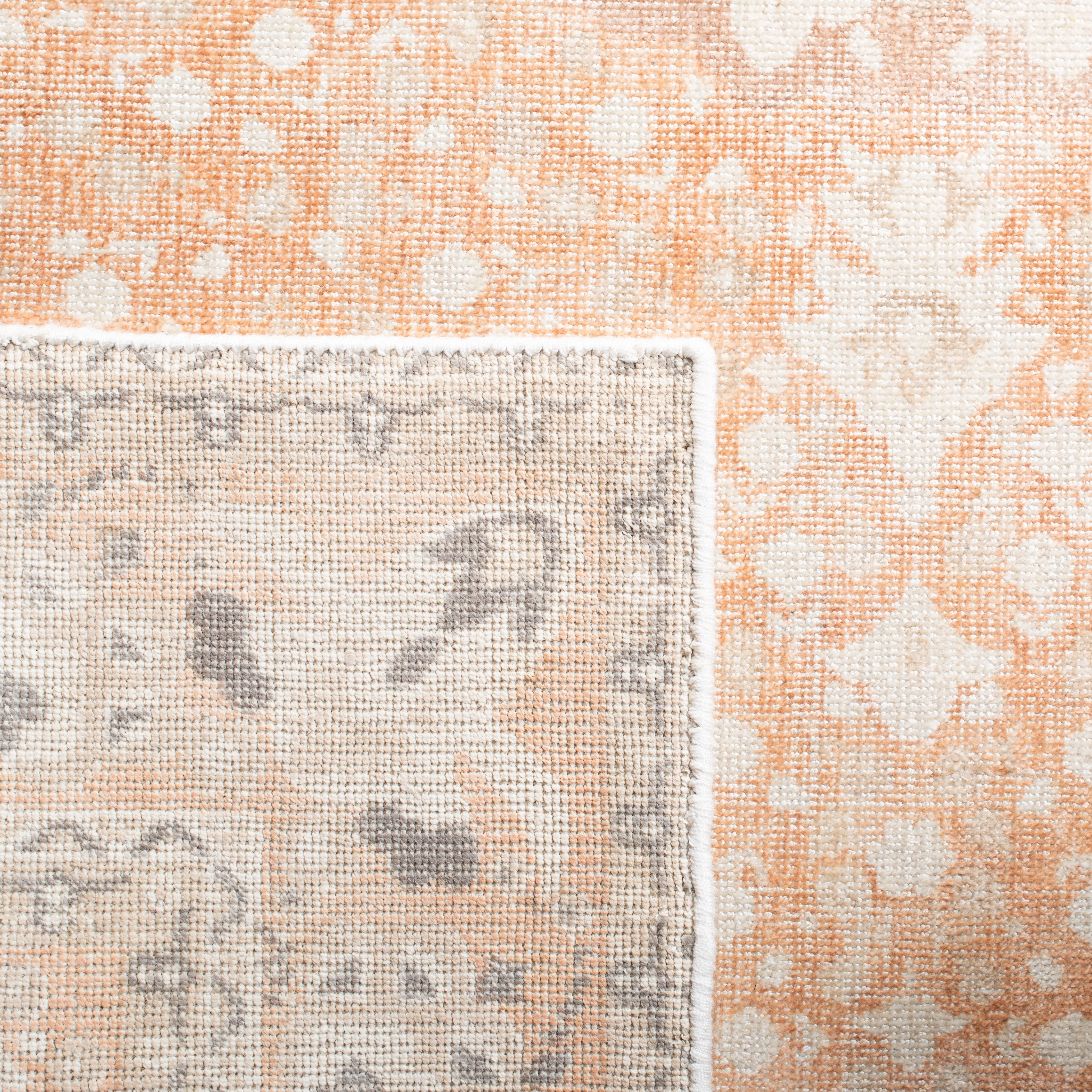 SAFAVIEH Restoration Vintage Beth Medallion Area Rug, Rust/Orange, 6' x 6' Round