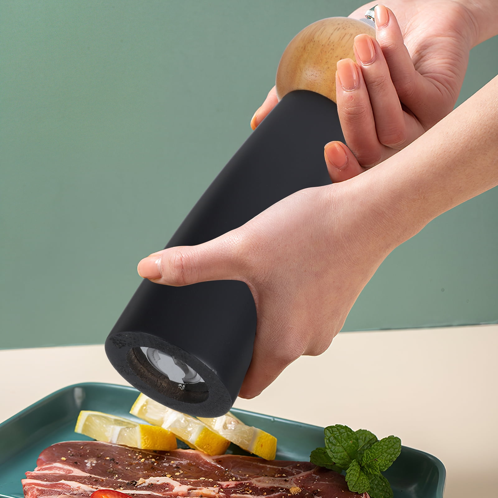 ROMANSENTIAL Grinder For Kitchen Spices Pepper Grinder Black Stainless Steel 1Pcs