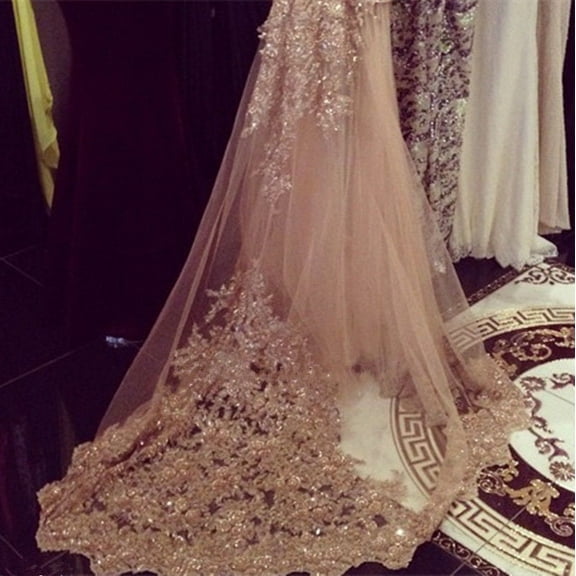 EllieWely 1 Tier Chapel Length 3 M(118 inch) Sequin Lace Wedding Bridal Veil With Metal Comb L12 Ivory