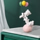 thumbnail image 5 of Figura de oso polar con globo, adorno de resina, escultura para TV, soporte de oficina Oso volador, 5 of 9