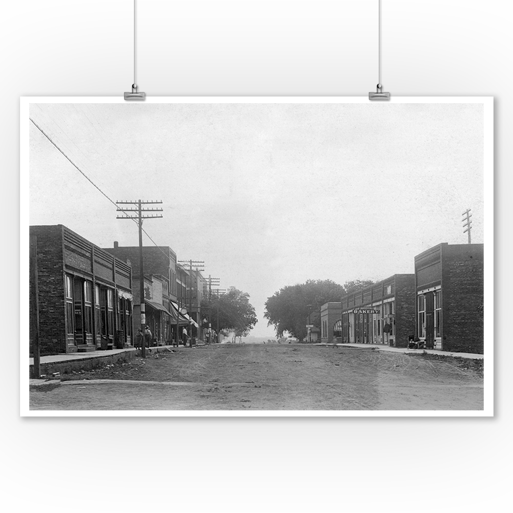Redfield, Iowa Street Scene (9x12 Art Print, Wall Decor Travel Poster