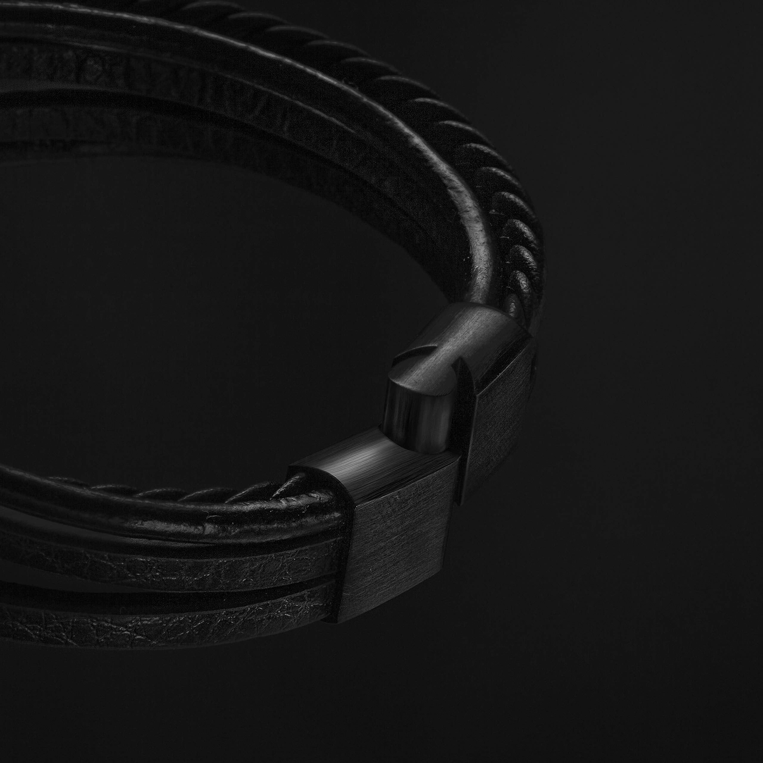SERASAR Men's Genuine Leather Bracelet "Braid" with stainless steel magnetic closure, Black 21cm, including gift box