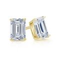 thumbnail image 2 of JeenMata Pendientes Minimalistas Tipo Solitario con Diamantes de Talla Esmeralda de 1 Quilate - Chapado en Oro Amarillo de 18 K sobre Plata, 2 of 4