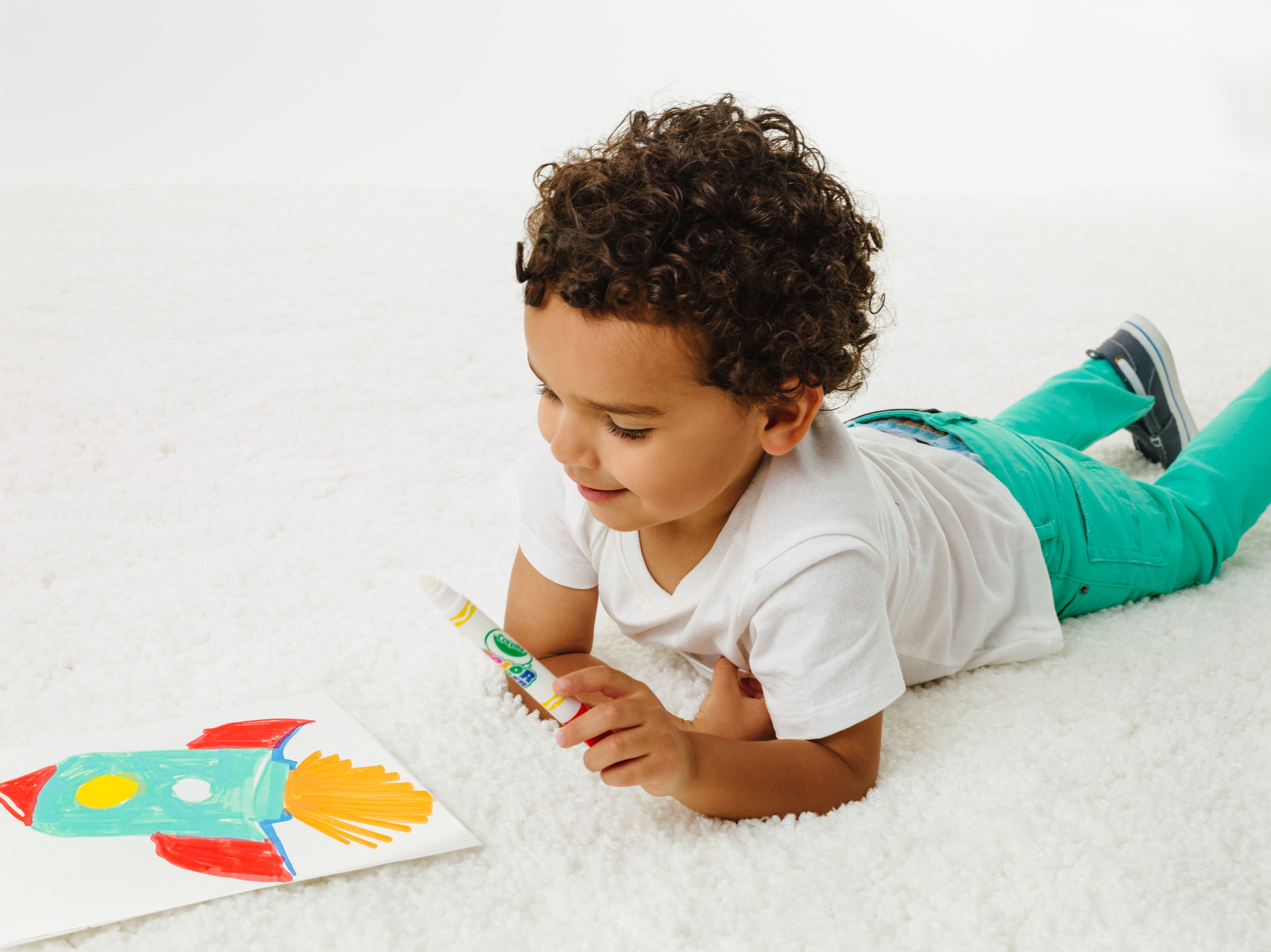 Crayola Mess Free Color Wonder Stow & Go Studio photo 4