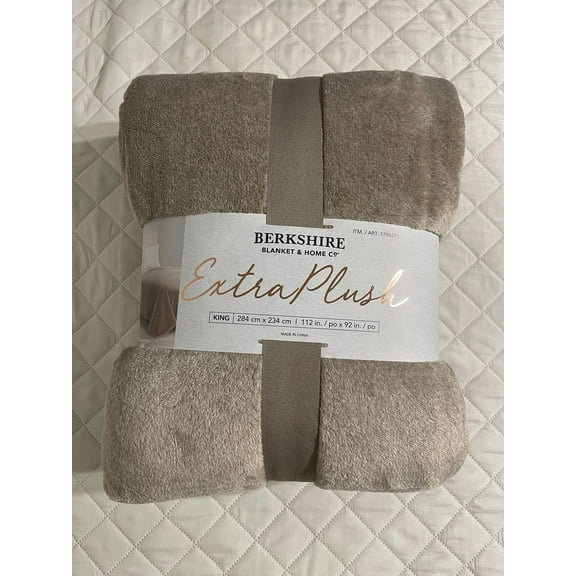 Berkshire ExtraPlush Blanket - Beige- 112 in - 92 in (King)