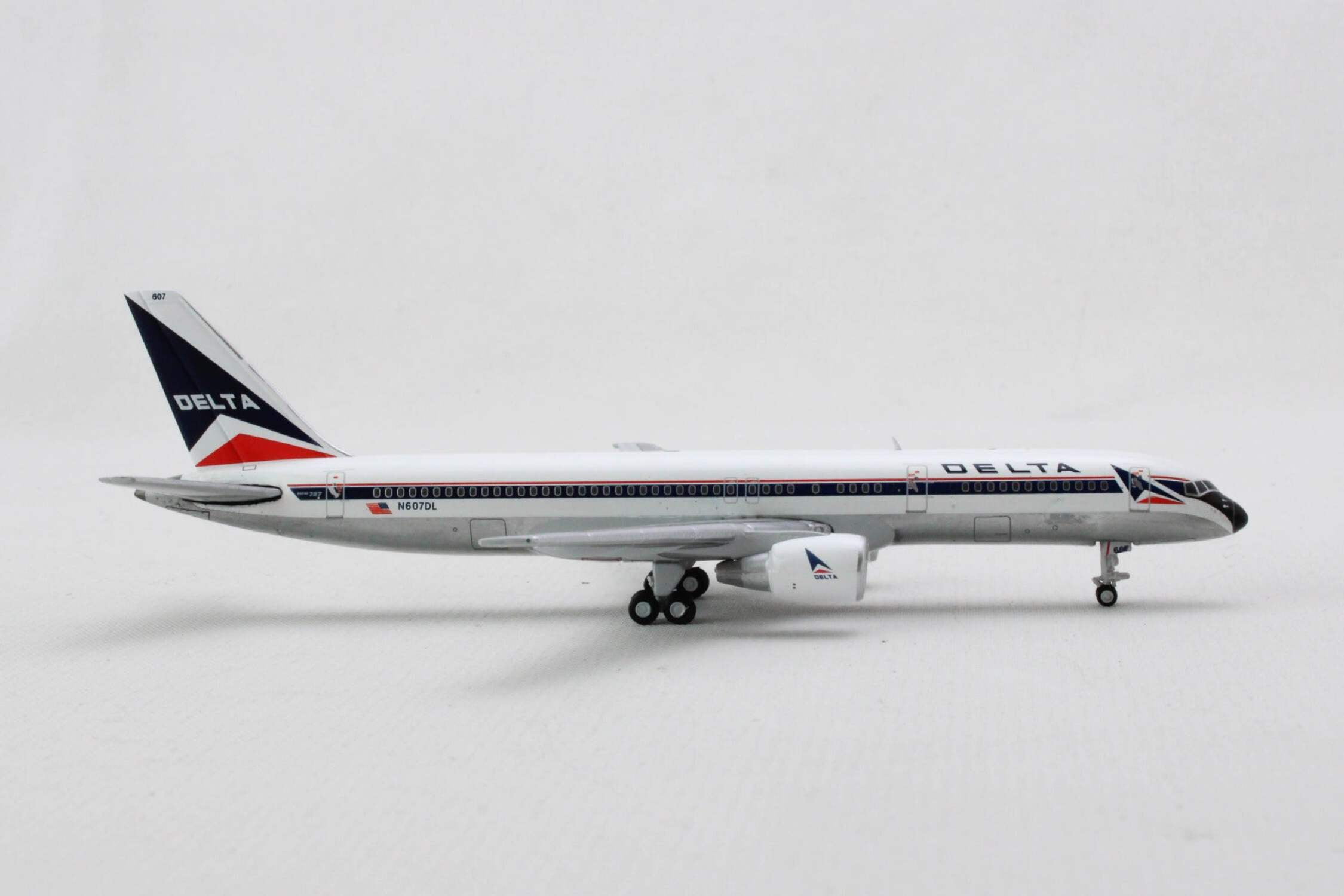航空機・ヘリコプター Aircraft Model BOEING DELTA s-l400.jpg