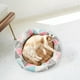 thumbnail image 1 of Cojín refrigerante de verano para mascotas, ideal para el suelo. También sirve como cojín de hielo para casetas de perros y gatos. Incluye un colchón pequeño., 1 of 6