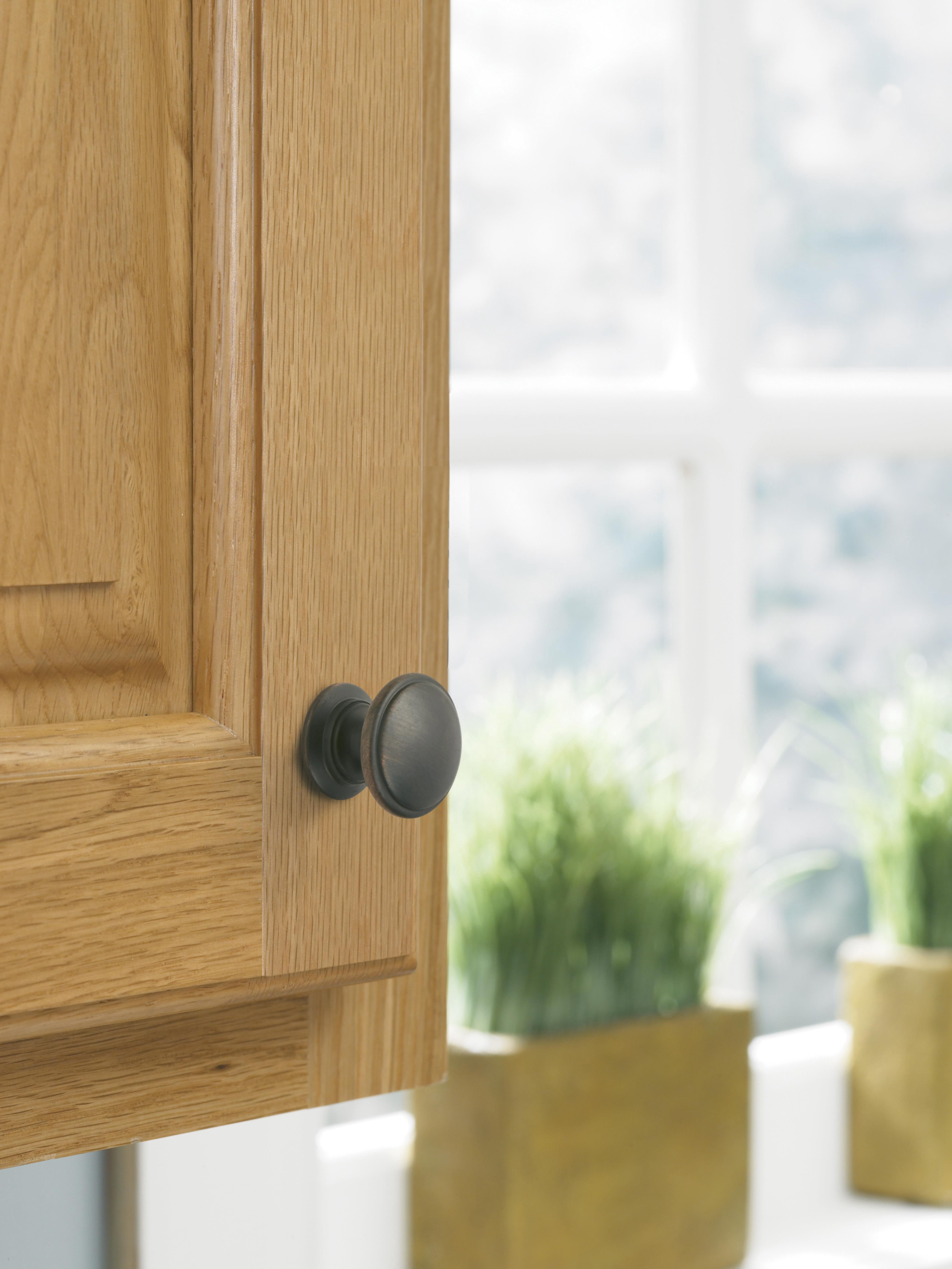 Amerock Ravino 1-1/4 inch (32mm) Diameter Oil-Rubbed Bronze Cabinet Knob, 10 Pack