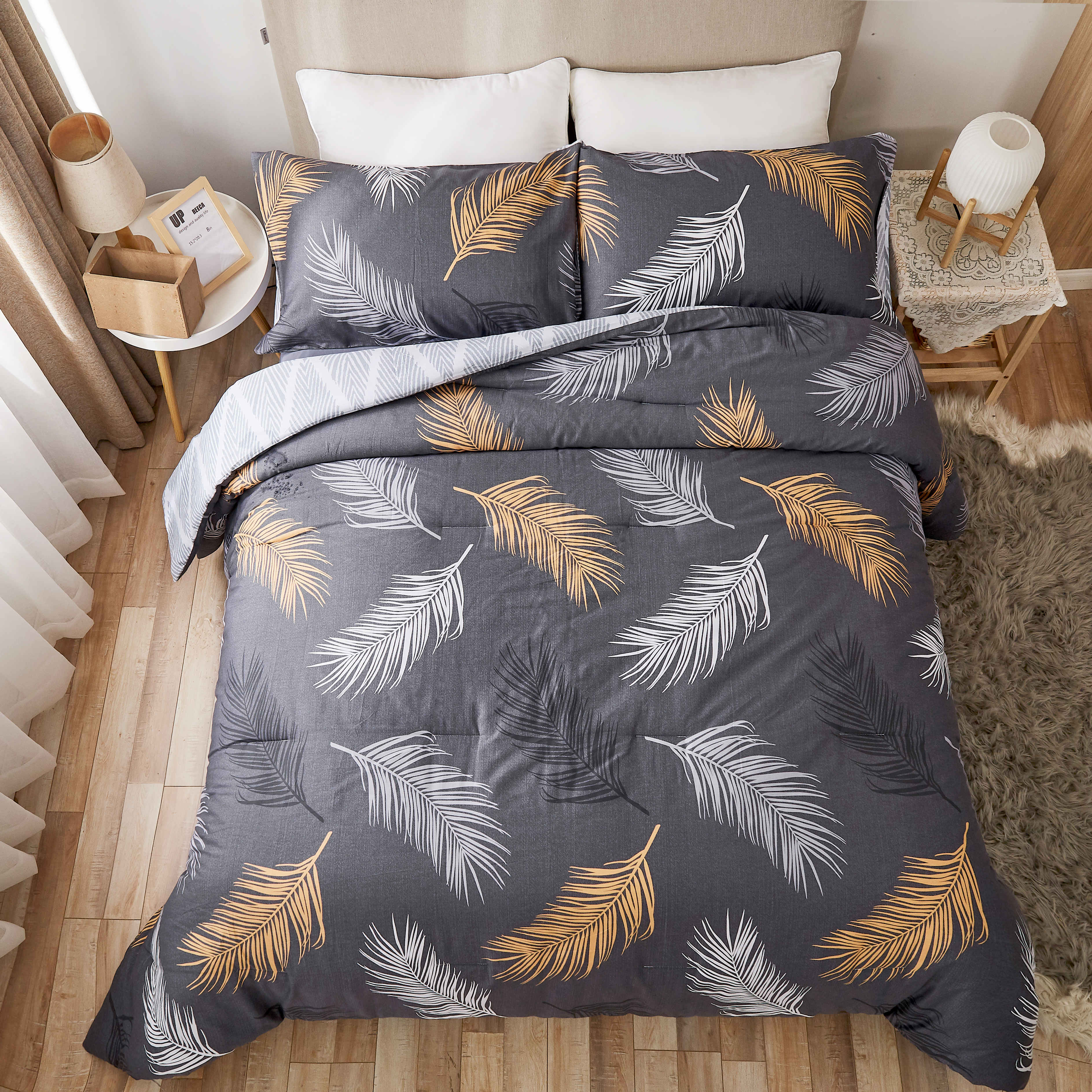 Peach Leaf  3 Piece Cotton Bedding Comforter Set, Feather Pattern, King