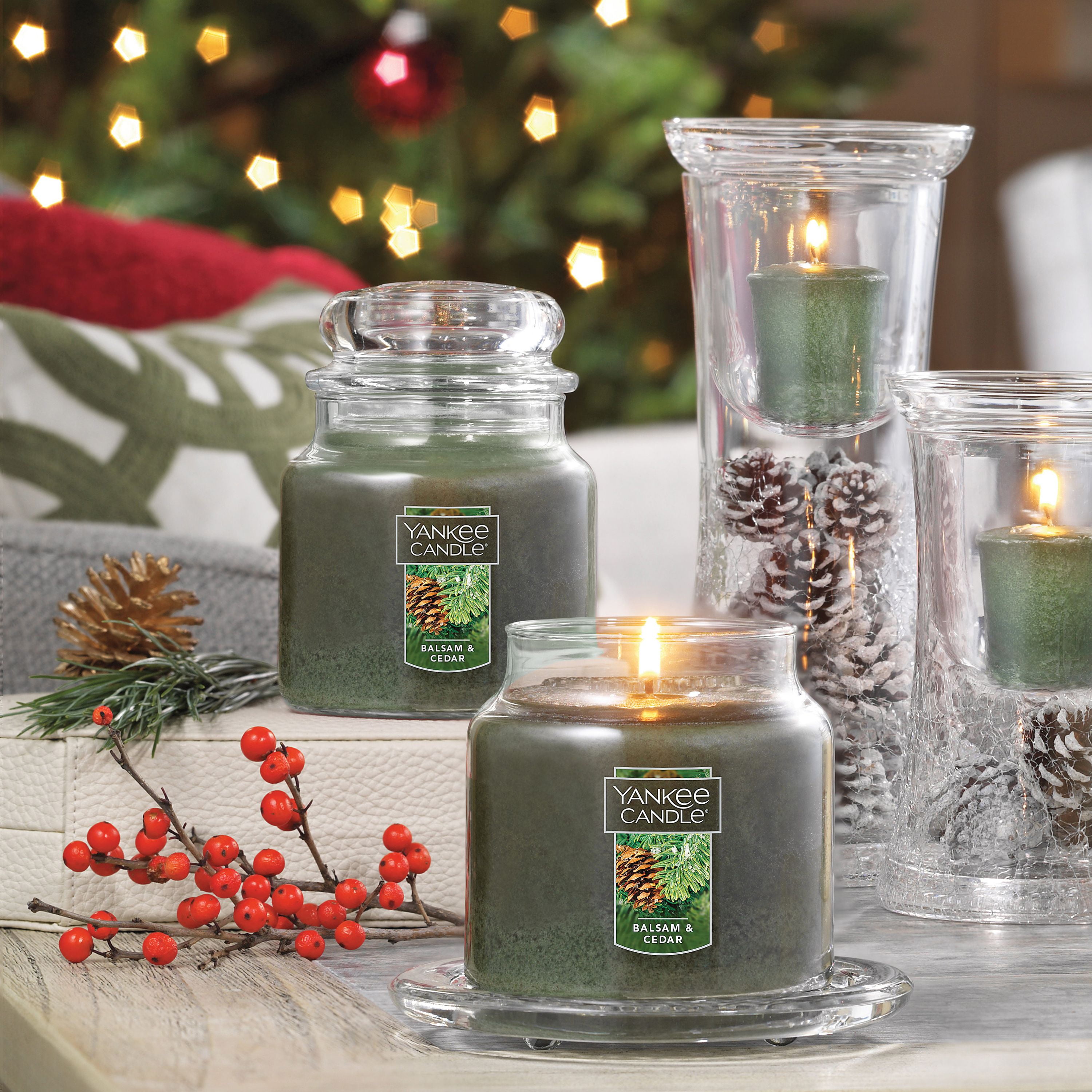 Yankee Candle Balsam Cedar Medium Classic Jar Candle Walmart Com