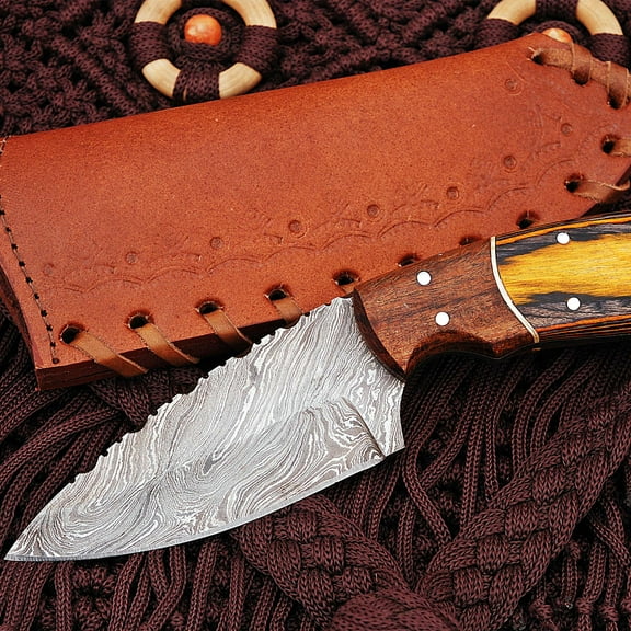Handmade Skinner Knife Damascus Twisted Pattern with Rose and Pikka Wood Handle Camping Knife