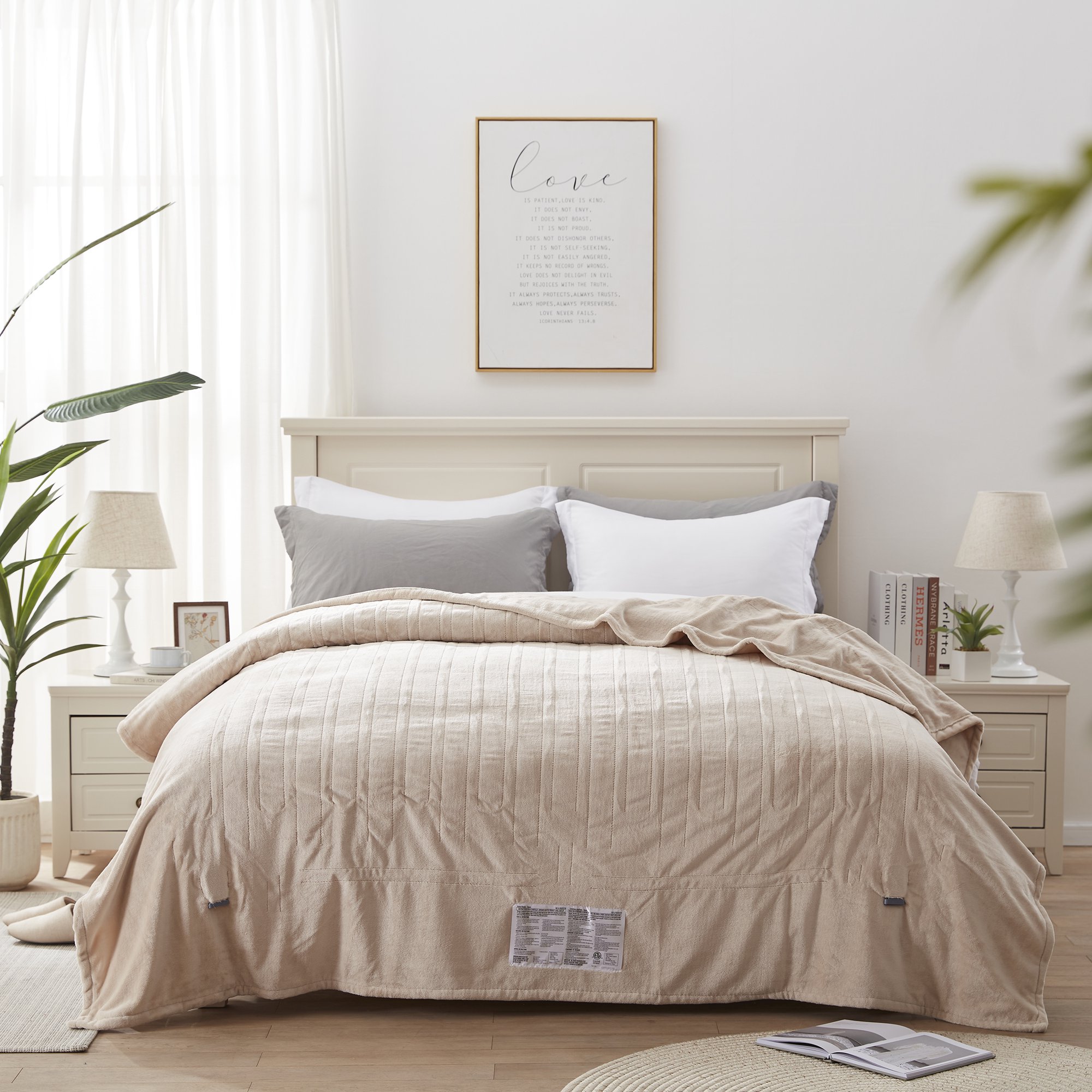 KATA Electric Blanket Twin Size 62x84 Heated Throw Soft Silky Microplush  Flannel Heating Blanket, 10 Heat Settings u0026 12 Hours Auto Off, Machine  Washable, Beige - Walmart.com
