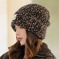 thumbnail image 4 of Bonnets d'Hiver pour Femmes Bonnet Ample Tricoté Protection des Oreilles Garde au Chaud Coupe-Vent Décontracté Résistant au Froid Bonnet d'Hiver Beige 55-58cm, 4 of 6