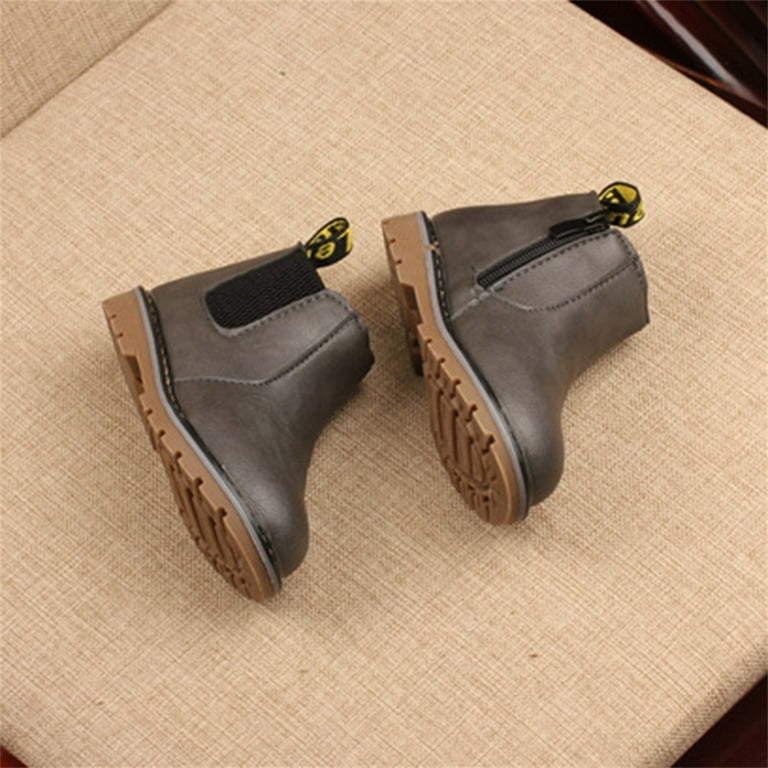 Toddler tan on sale chelsea boots