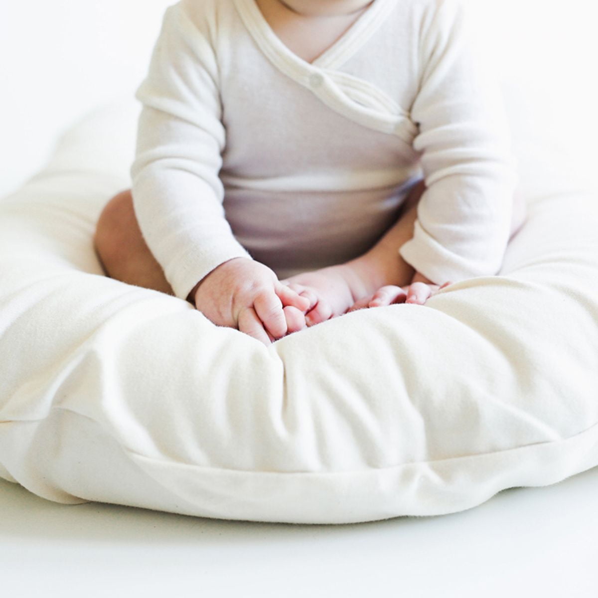 Snuggle Me Organic Infant Lounger with Cover, Natural - Walmart.com