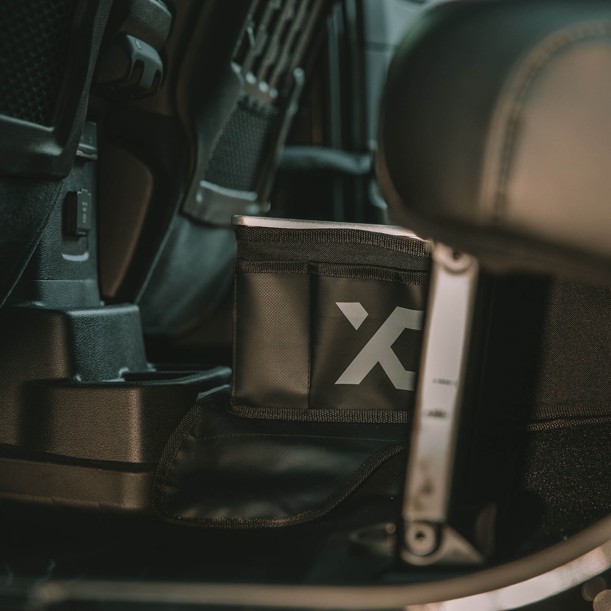 Xg Cargo Xg 305 Kleen Kan Removable Storage Bin For Jeep Wrangler Jl Or Jk Black Walmart Canada