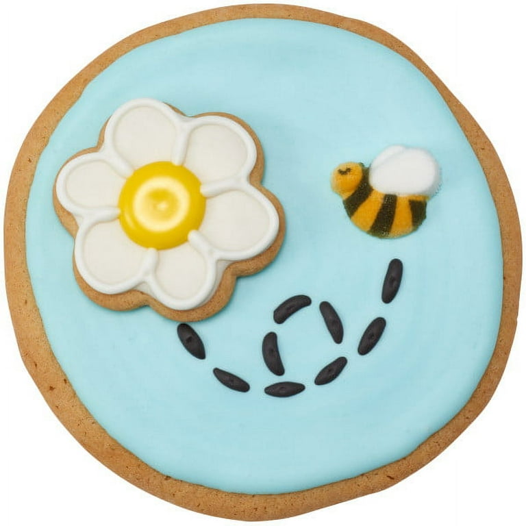 Cute Honey Bumble Bees Edible Cupcake Toppers Decoration - Set of 12 Toppers