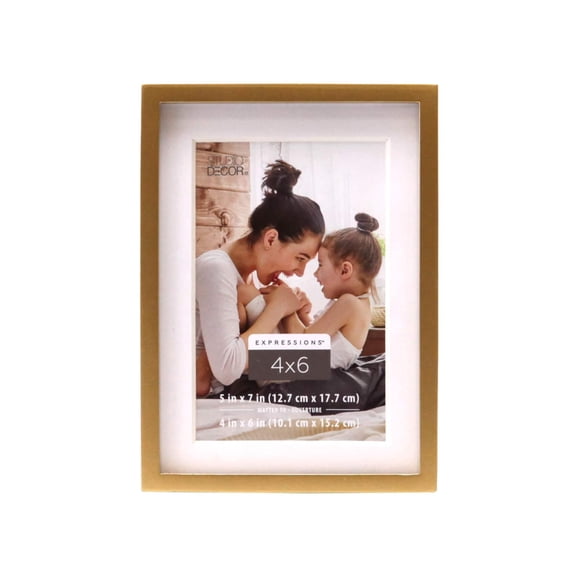 Studio Decor Expressions Gold Sydney Frame with Mat