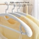 thumbnail image 3 of Extra breda plastgalgar, 10-pack skjortgalgar, halkfria vita, 3 of 5
