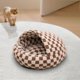 thumbnail image 1 of Cama cueva para gatos con funda con capucha, relajante, acogedora, cálida, redonda y suave para mascotas, suministros para mascotas, cachorros, perros Cuadros marrones 40cm, 1 of 8